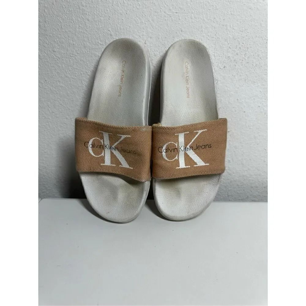 CALVIN KLEIN Slip On Sliders Flip Flop Sandals Women’s Size 8 Pink Canvas